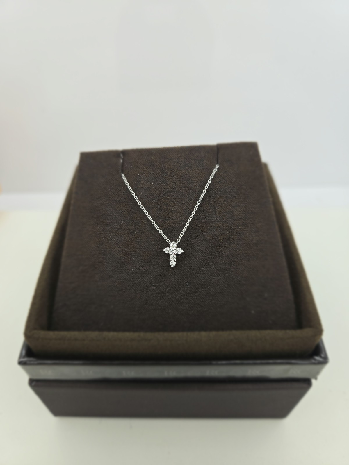 Roberto Coin Necklace Baby Cross, Diamonds, 18k White Gold, 12.5 Inch , New