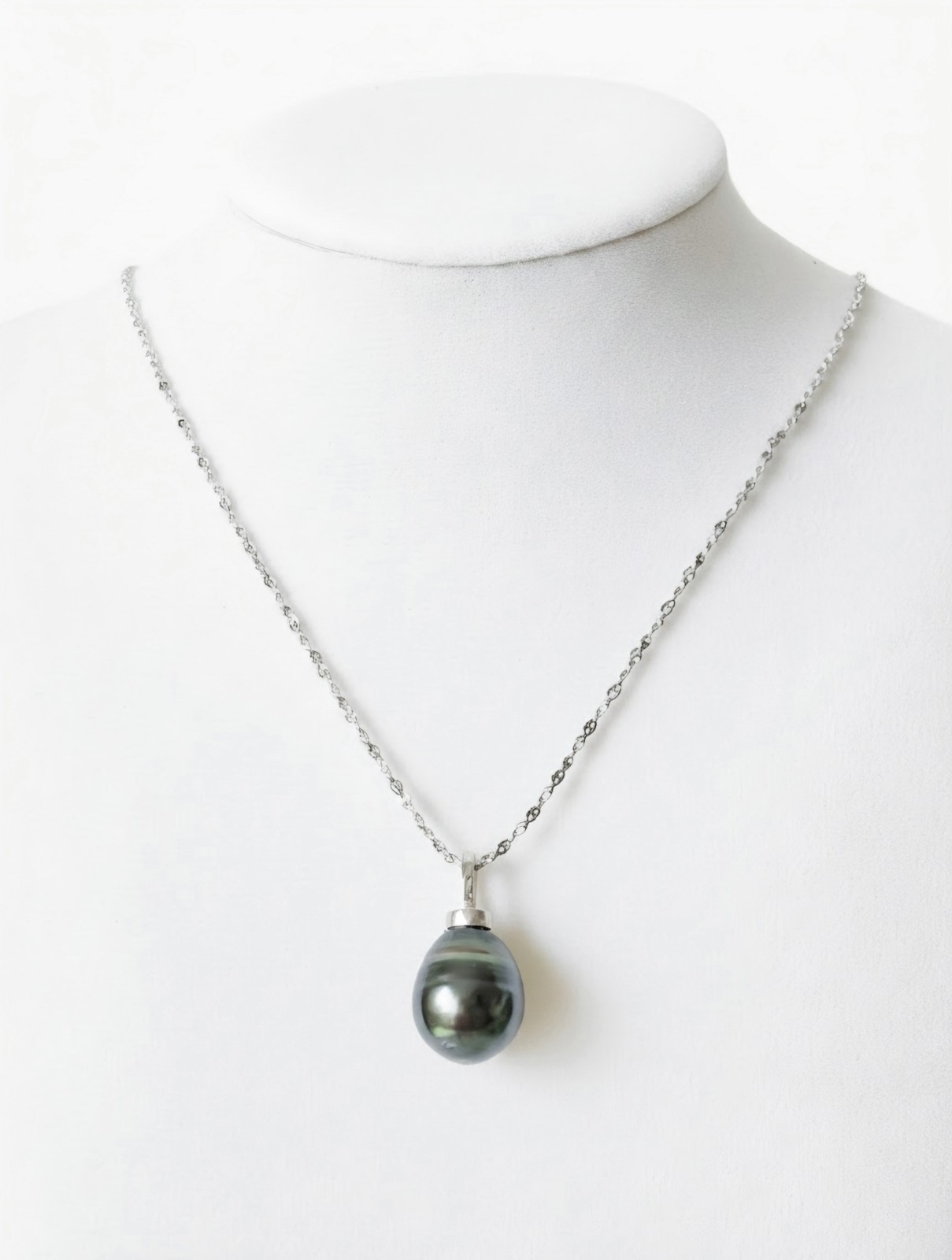 Seawater Tahitian Pearl Pendant Necklace Peacock Green – 12mm NEW