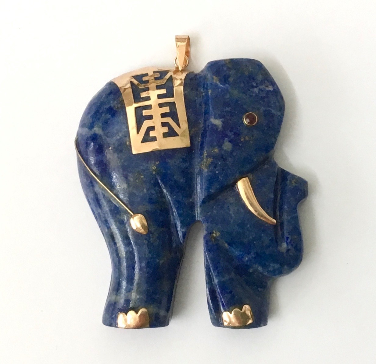 Amazing Extra Large Blue Lapis Elephant With Solid 14K Gold pendant NEW