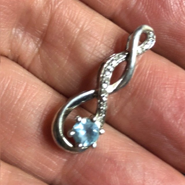 8670 Sterling Silver twist contemporary Pendant aquamarine May birthstone 925