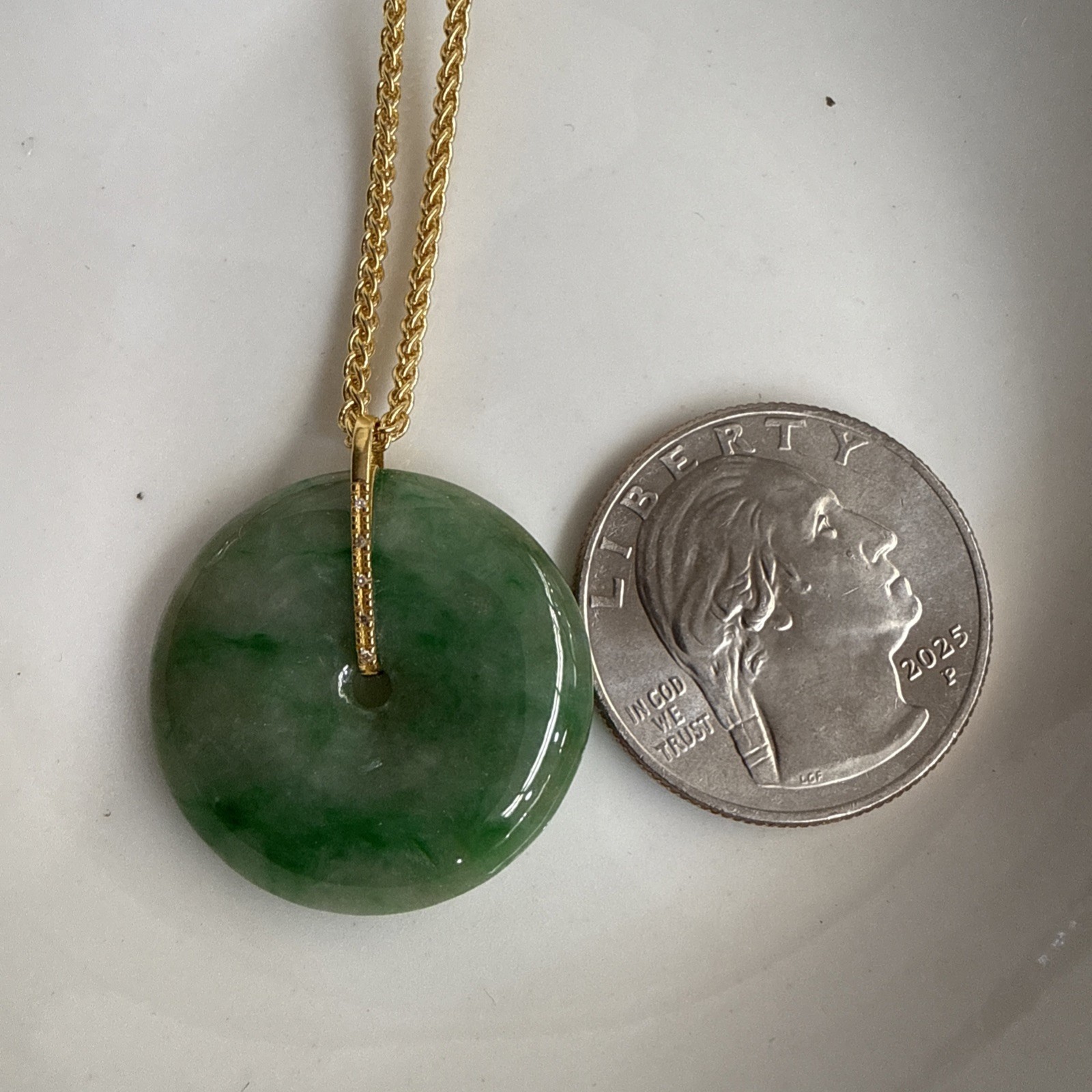 18K Gold Grade A Burmese Jadeite Peace Buckle Pendant Certificated