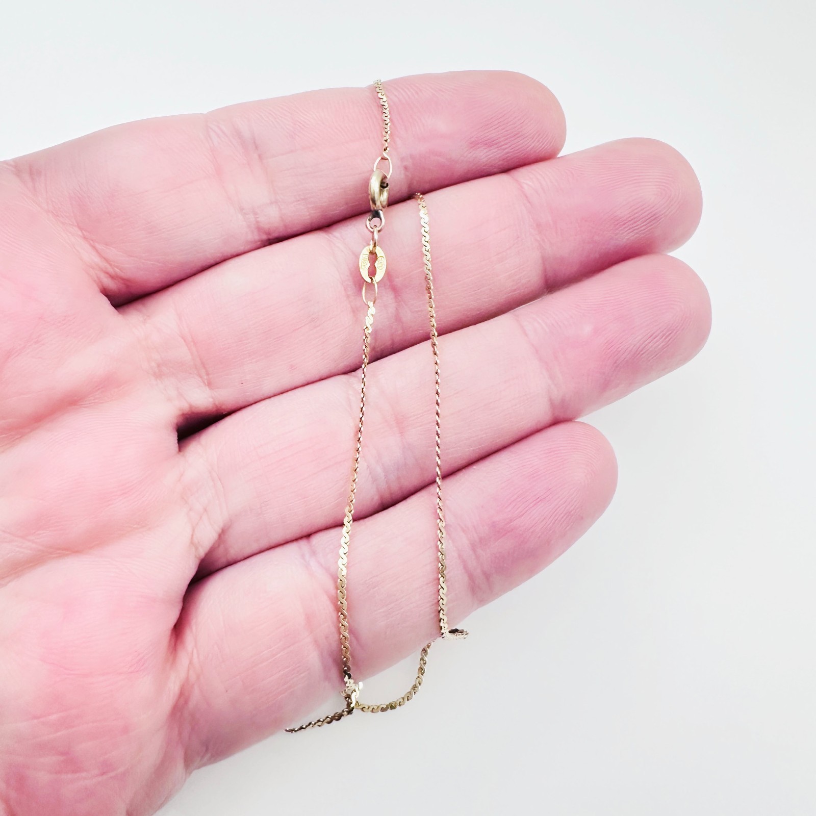Solid 14K Yellow Gold Thin Serpentine Link Chain Necklace w/Filled Clasp 15 3/8″