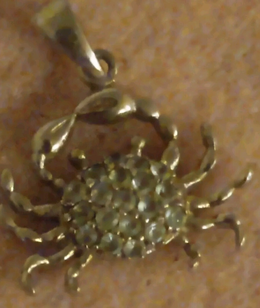 Tiny Crab Pendant Without Chain 925 Gemstone Pendant Peridot