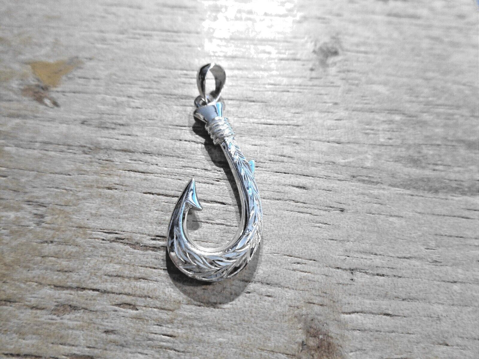 19MM SOLID 925 SILVER 2SIDED ENGRAVED HAWAIIAN SCROLL MAILE FISH HOOK PENDANT #2