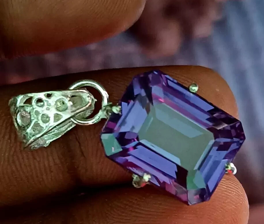 Natural 27.20 CT+ Color Change Alexandrite Certified Gemstone Pendant 925 Silver