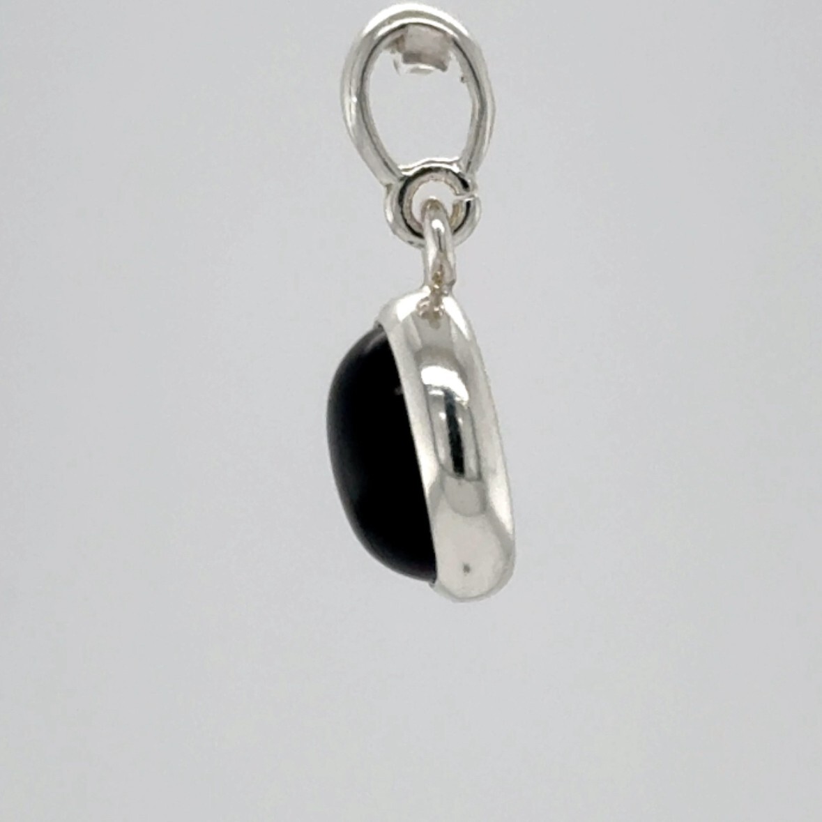 Oval BLACK ONYX Pendant – 925 STERLING SILVER Natural Genuine Gemstone #32e