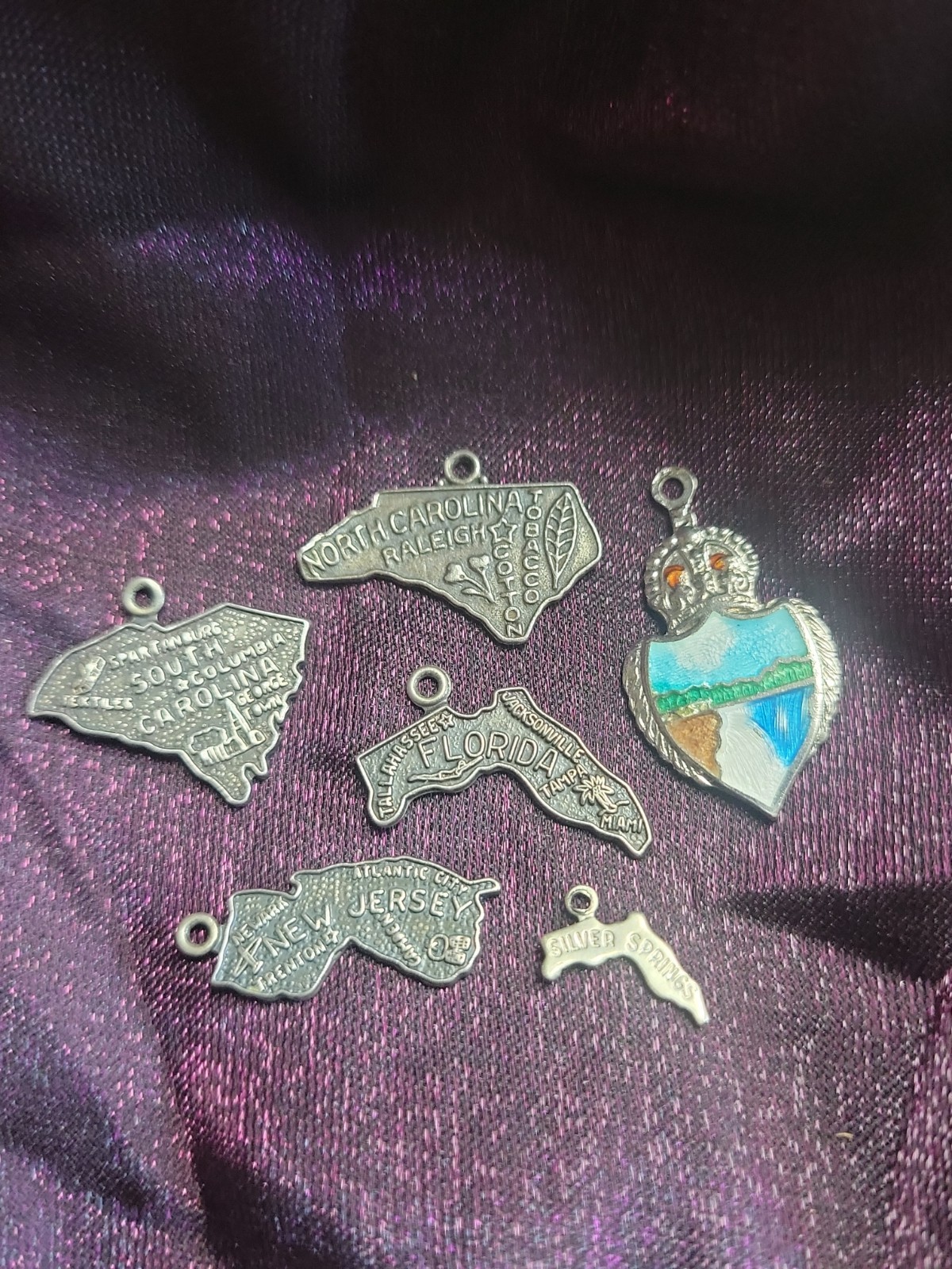 Vintage Lot Of 6 Sterling Silver Lot Necklace Pendant Bracelet State Charms.