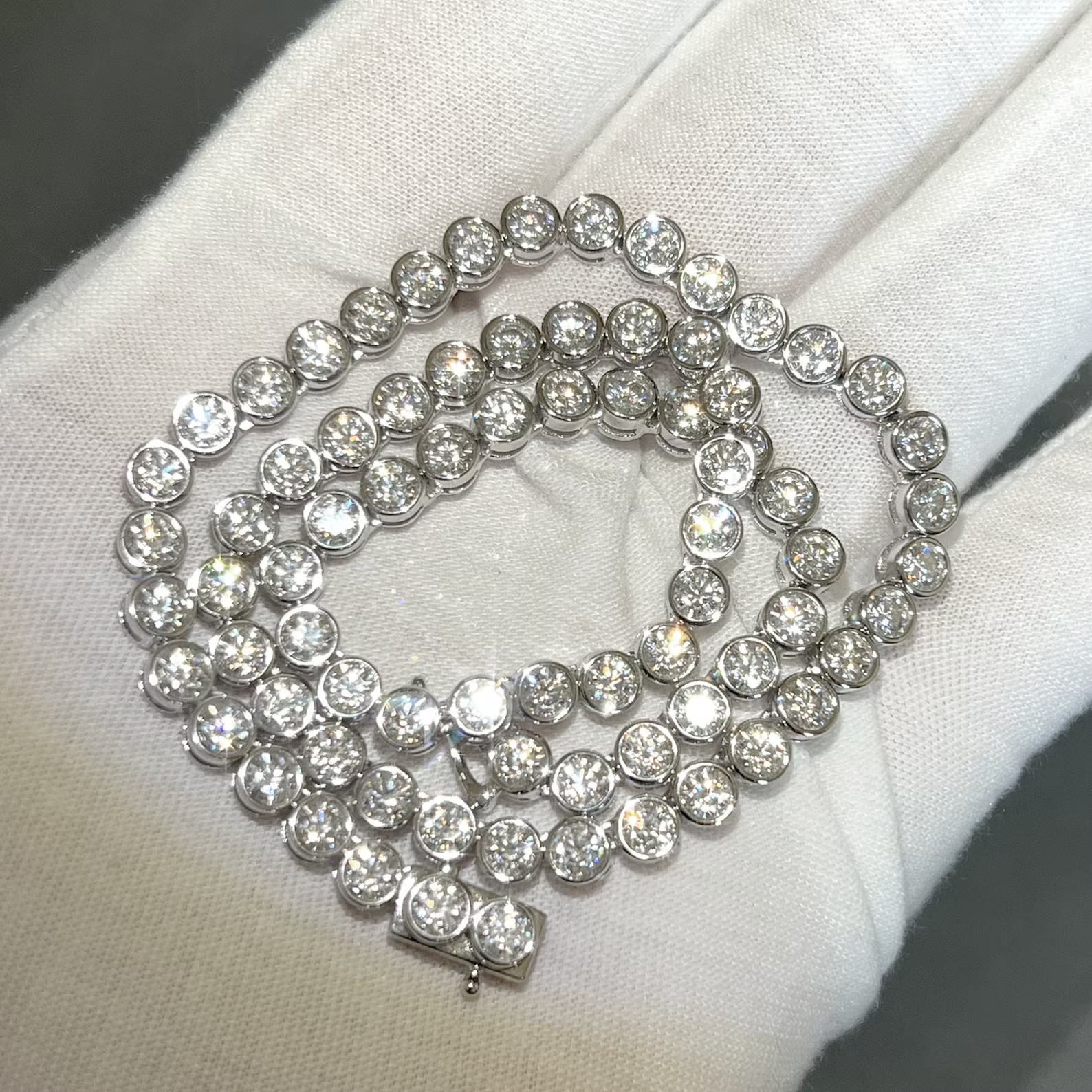 20Ct Lab Created 4MM Bezel Set Diamond Tennis Necklace 14k White Gold Plated 16″