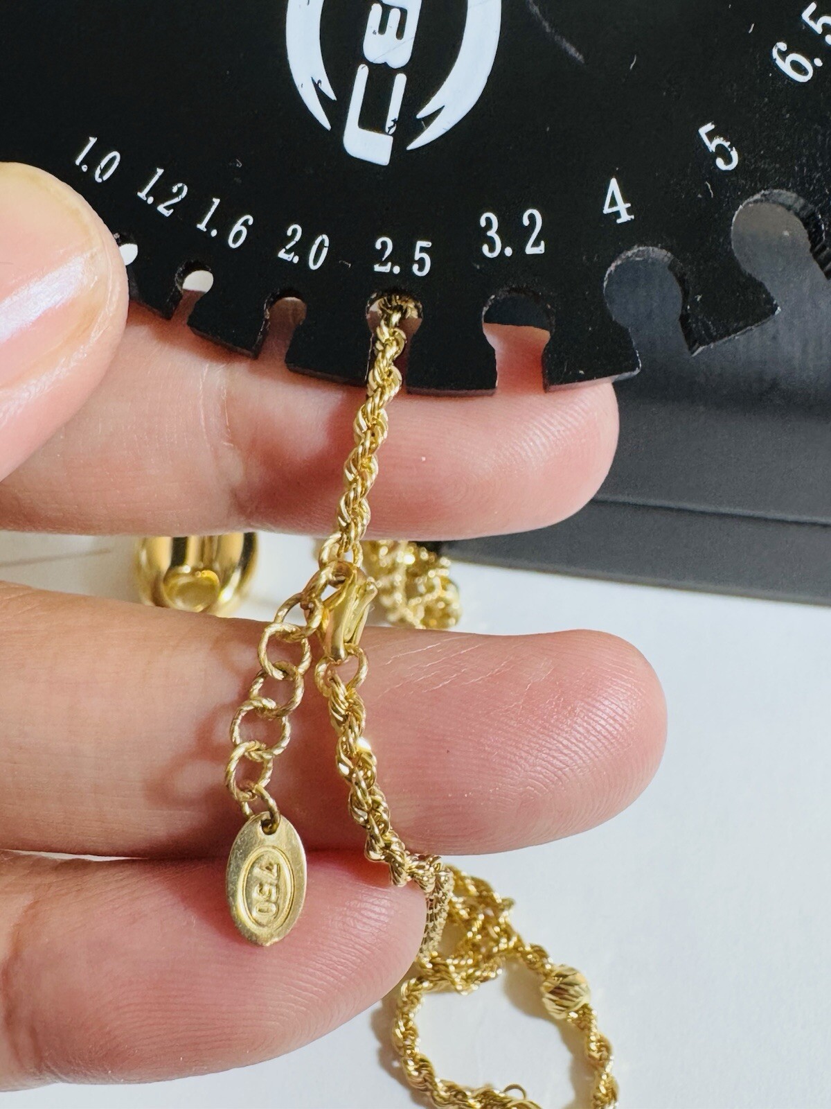New 18K 750 Dubai Yellow Solid Gold Puff Necklace 17.5” -17” Inch 6g 2.5mm