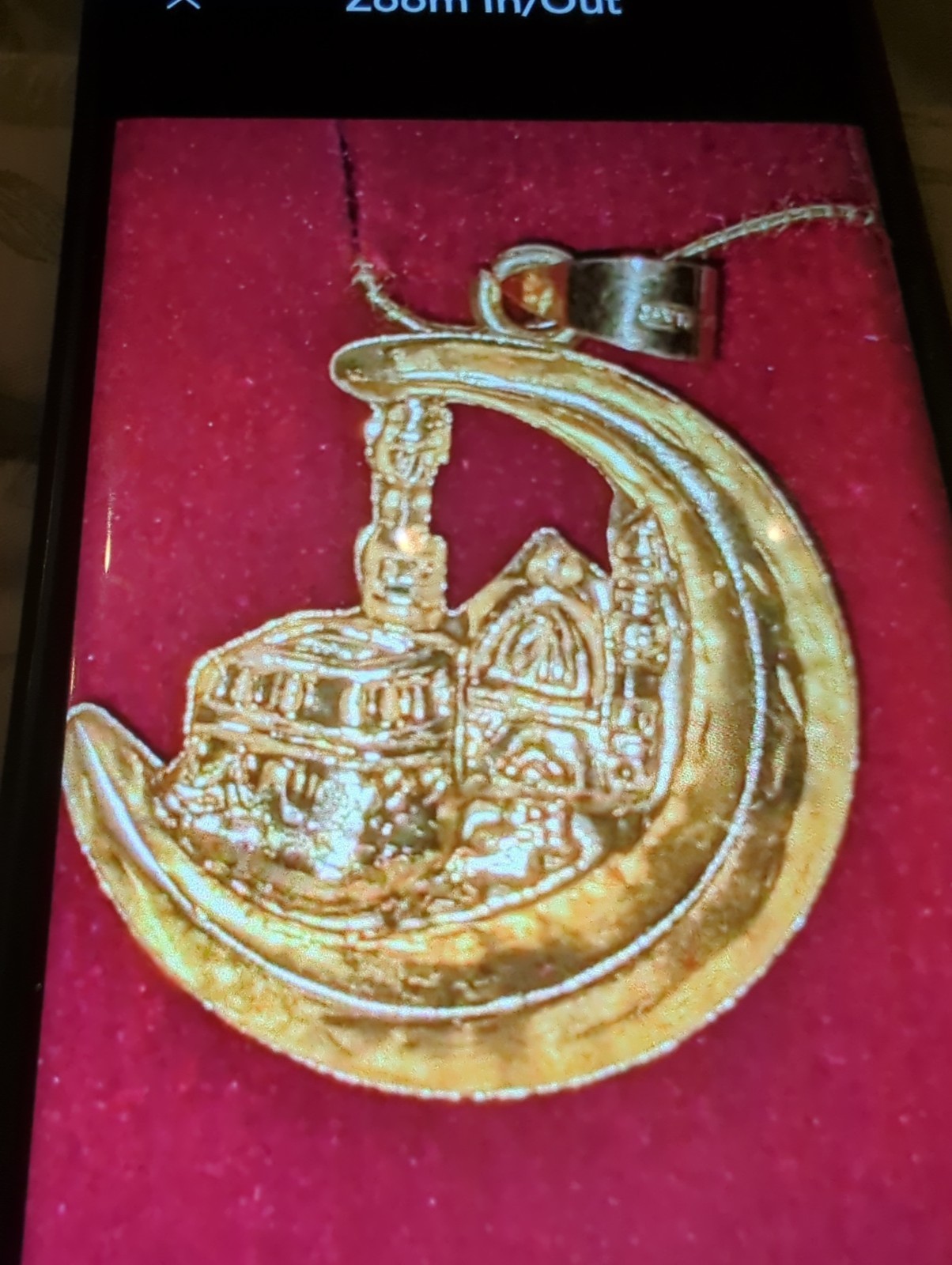 21 Carat Solid Gold Pendant Makkah & Madina 2 In One From Makkah.