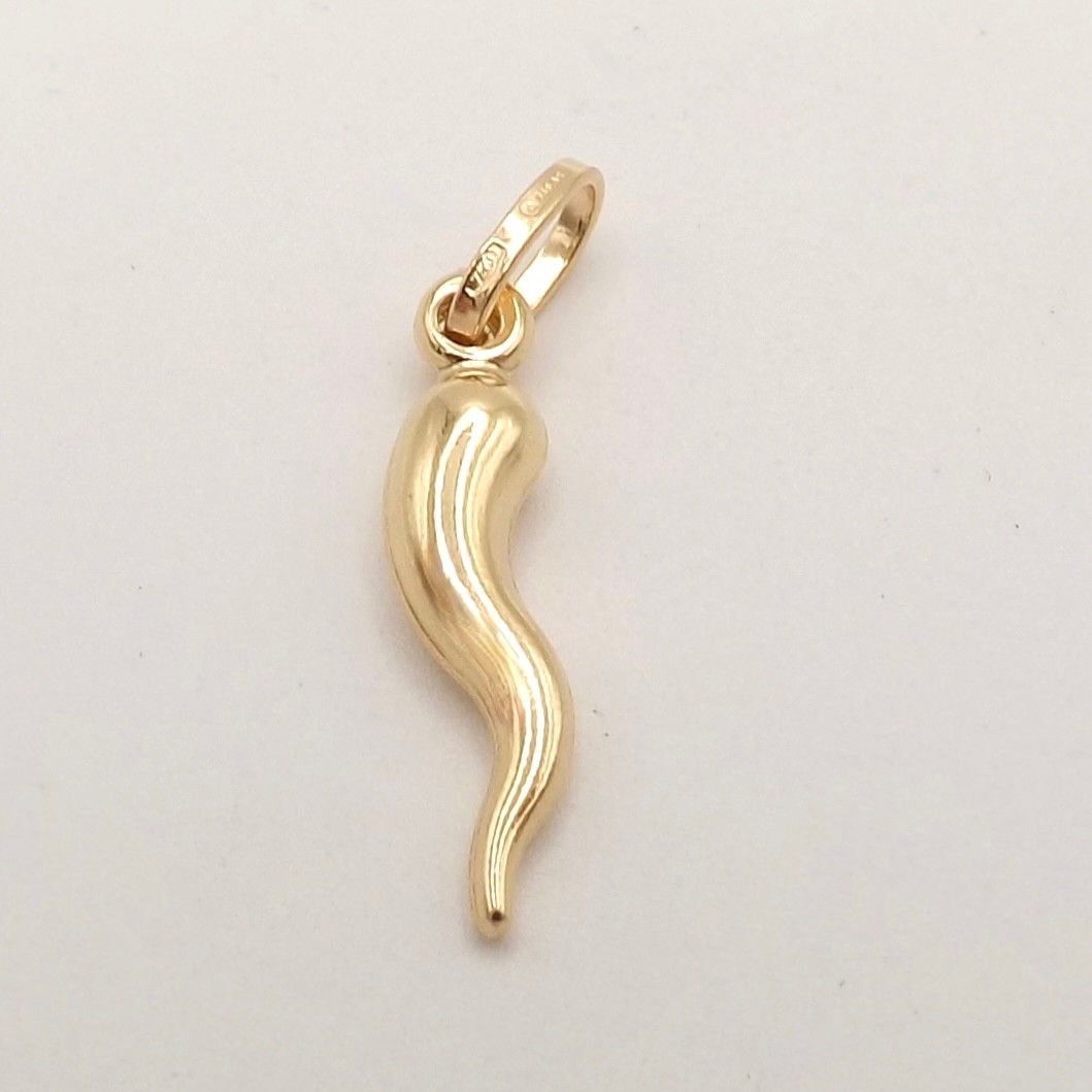 Solid 18k Gold Corno Italian Horn Cornicello Charm Pendant Italy 750 New