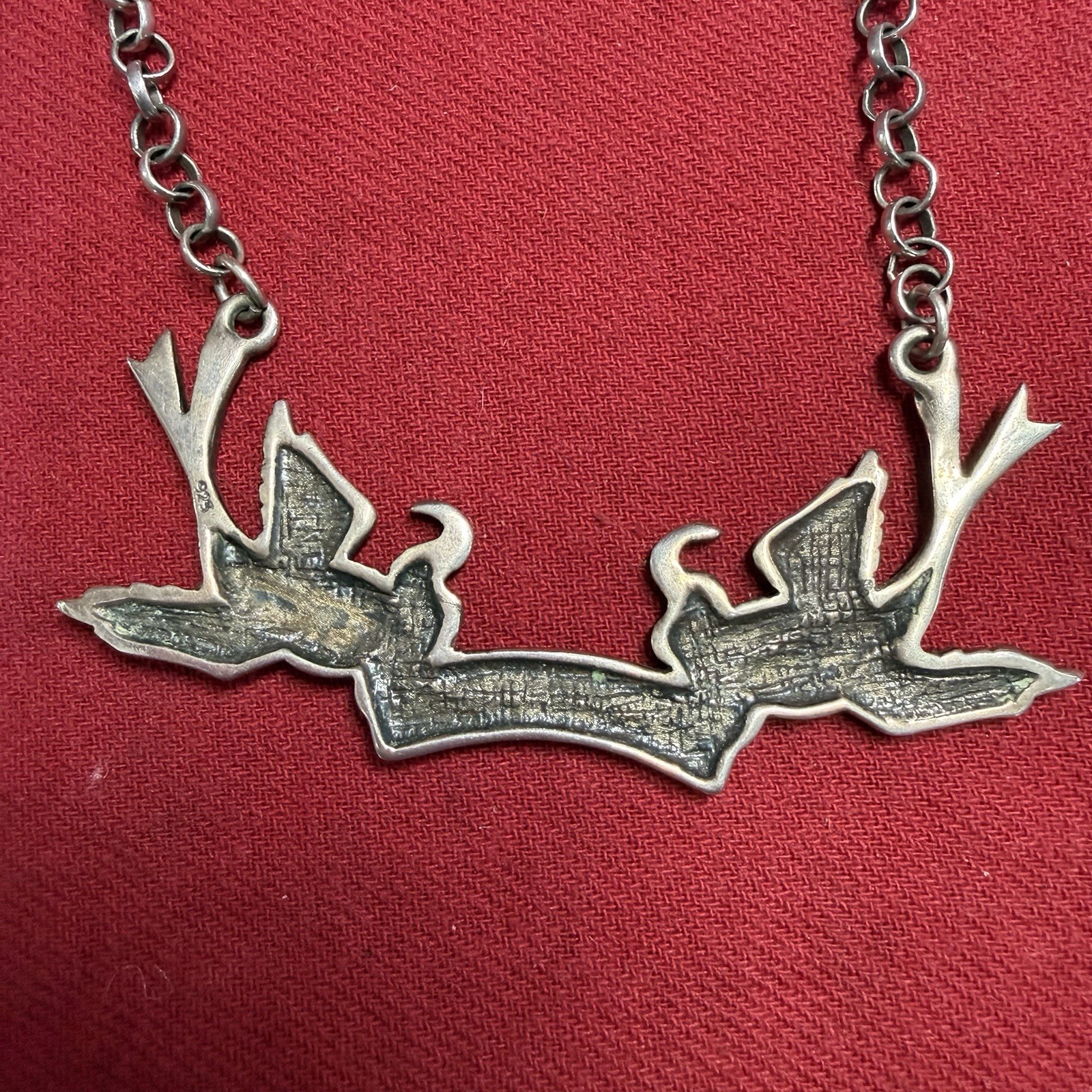 Vintage Femme Metale Love Birds Hand Crafted 925 Sterling Silver Necklace
