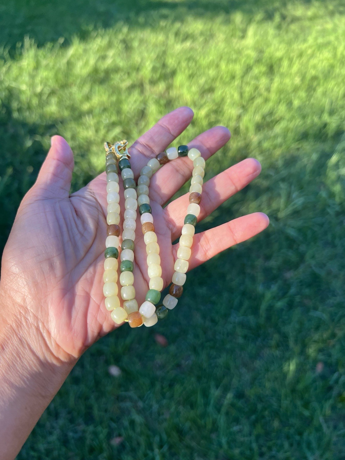 Beautiful 17″ Multicolor Nephrite Jade 6.8mmx6mm Bead Necklace B798