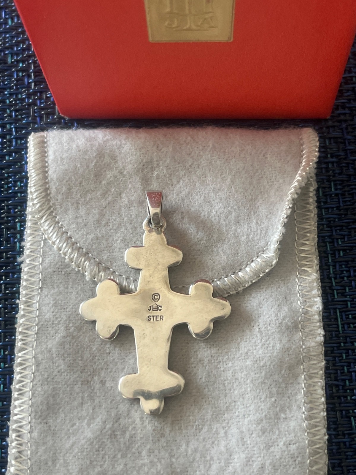 Retired James Avery Sterling Silver Cross- Large