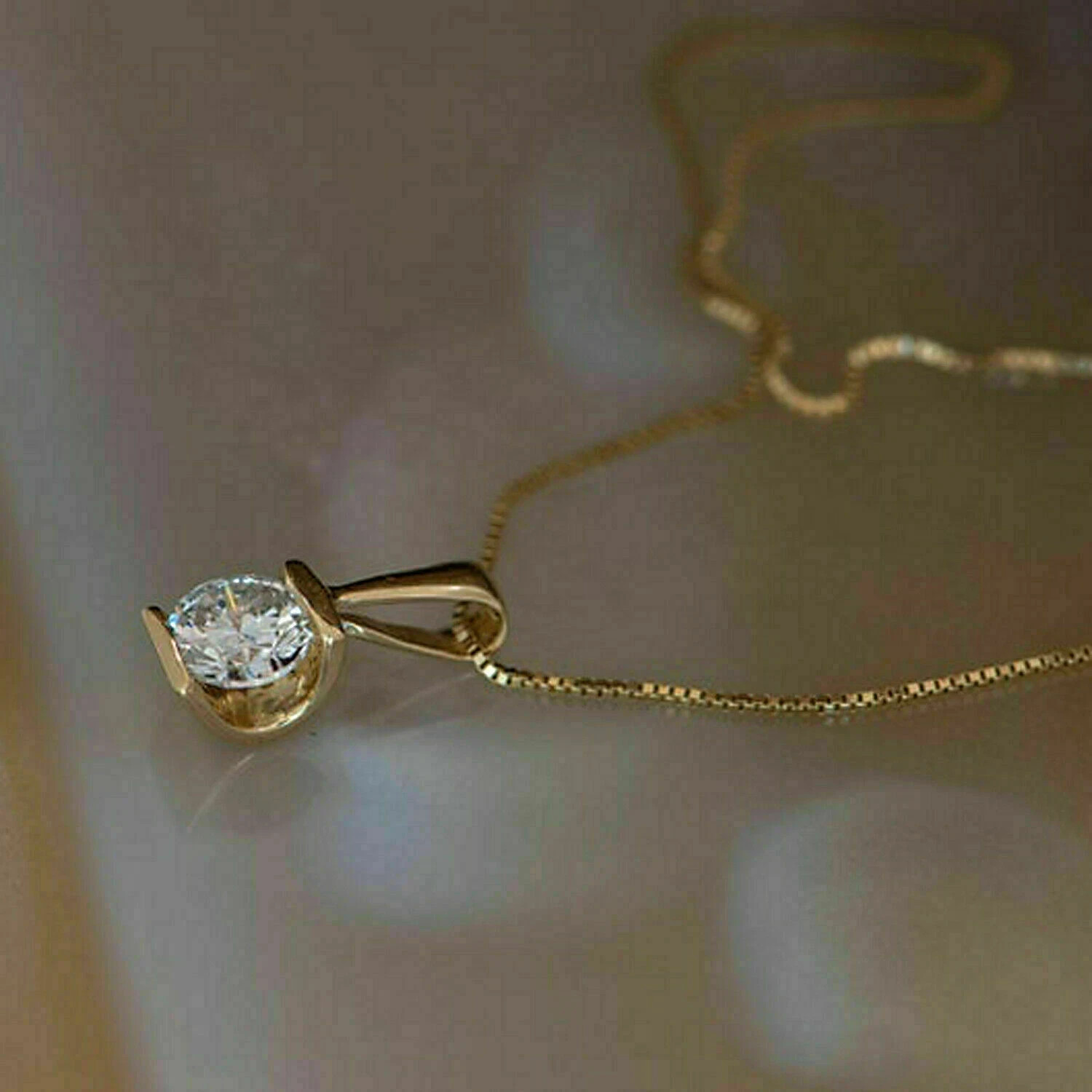 1.50Ct Round Cut Lab Created Diamond Solitaire Pendant 14K Yellow Gold Plated