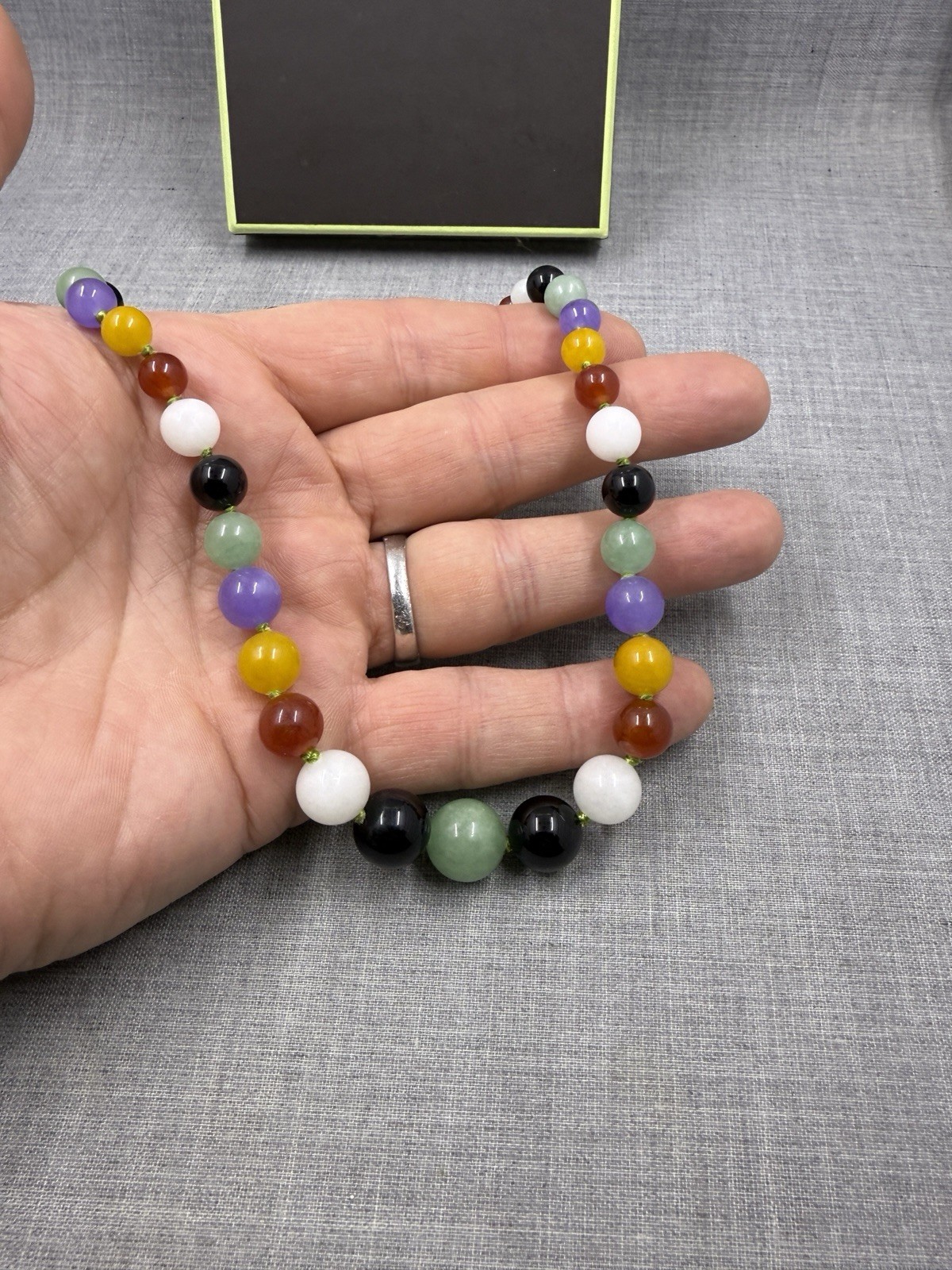 Ross-Simons 14K Clasp Multi-Color Graduated Jade Bead Necklace w/ Pouch & Box