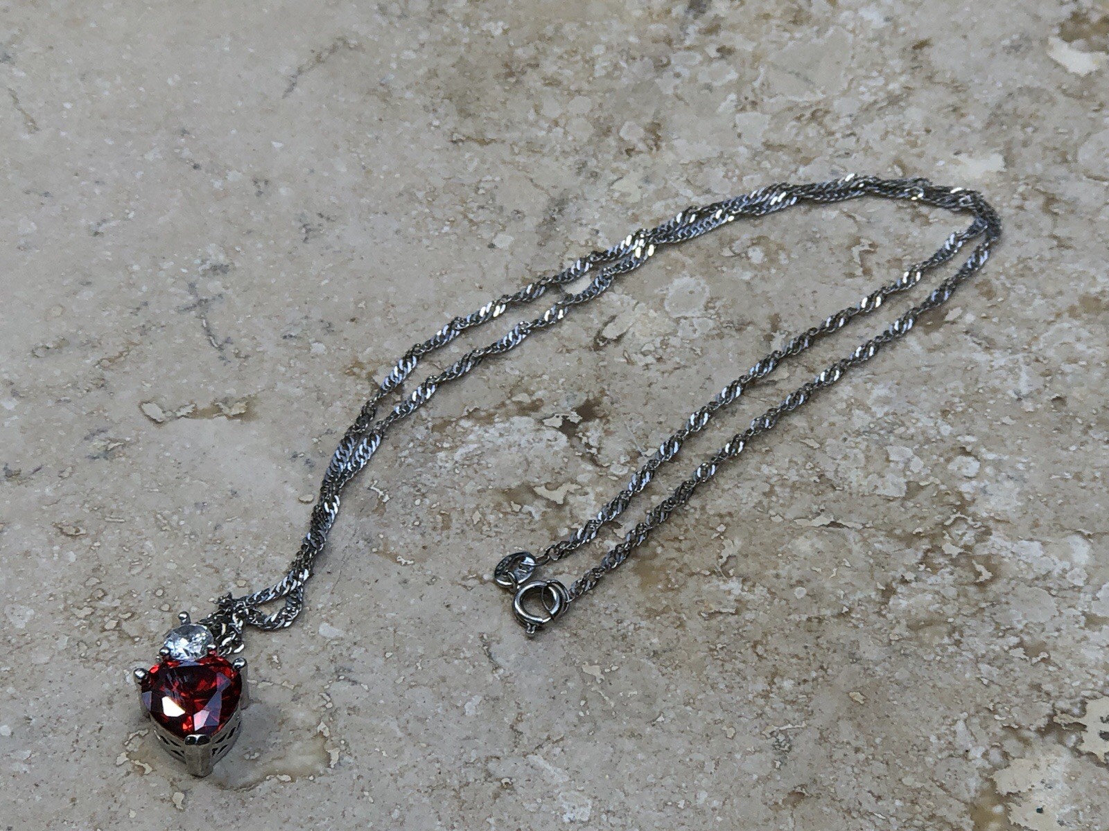 ❤️✨925 STERLING SILVER Red Ruby Garnet Color HEART Pendant Necklace TWIST CHAIN