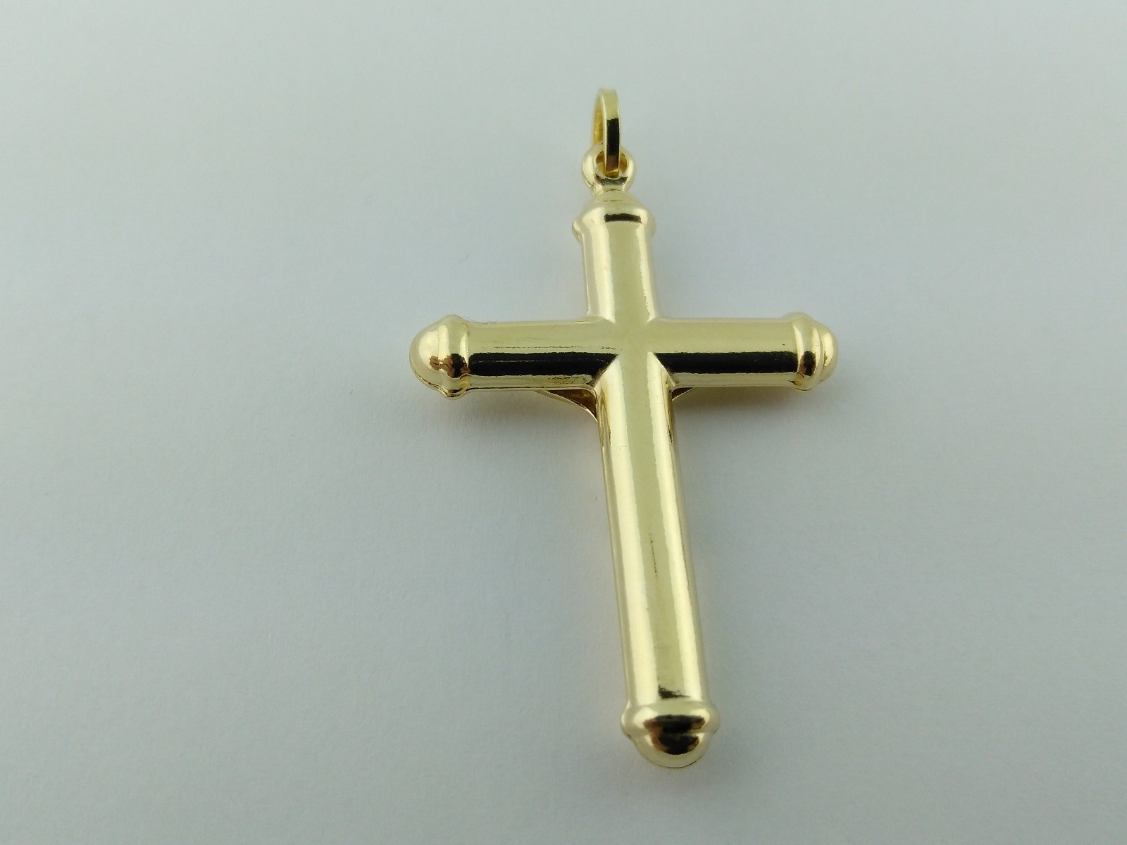 14K Solid Gold Italian Cross Pendant Charm.Very elegant Very Good Price.