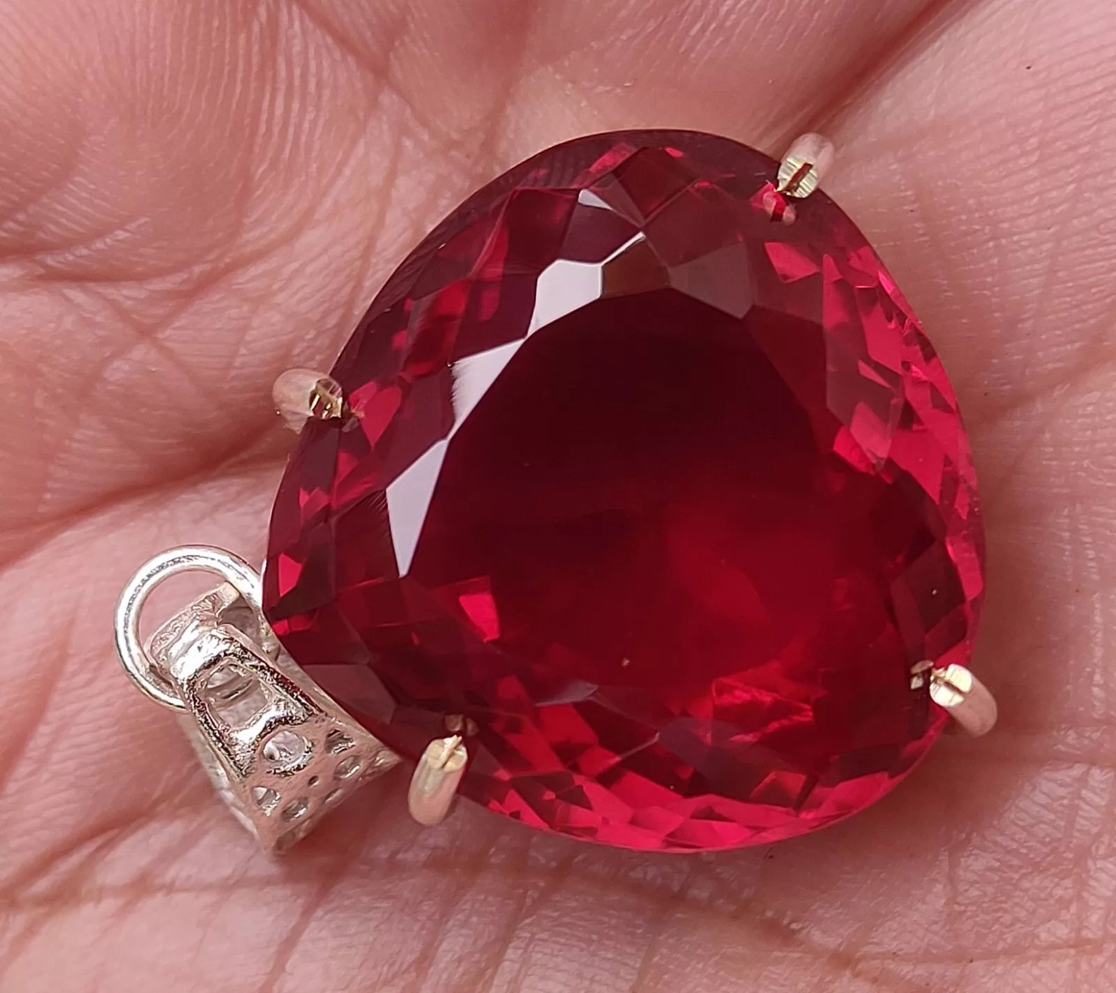 Certified 72.05 Ct Natural Red Red Ruby 925 Solid Silver Pendant Loose Gemstone