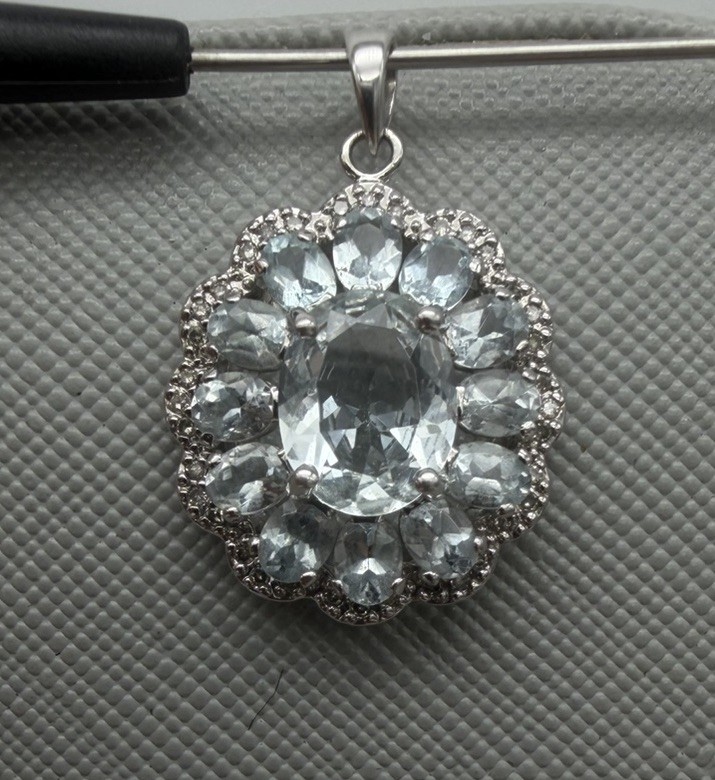 14k Solid White Gold Aquamarine & Diamond Halo Pendant Cluster Mexico