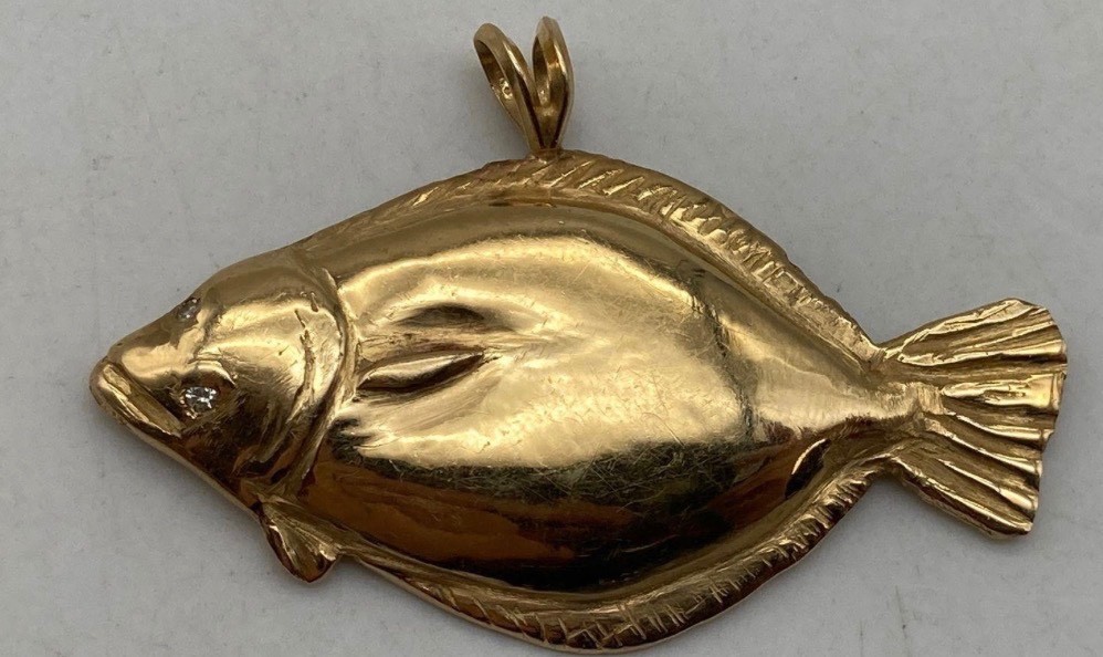 Custom Solid 14K Yellow goldFlounder Pendant Natural Diamond Vintage 16.44 grams