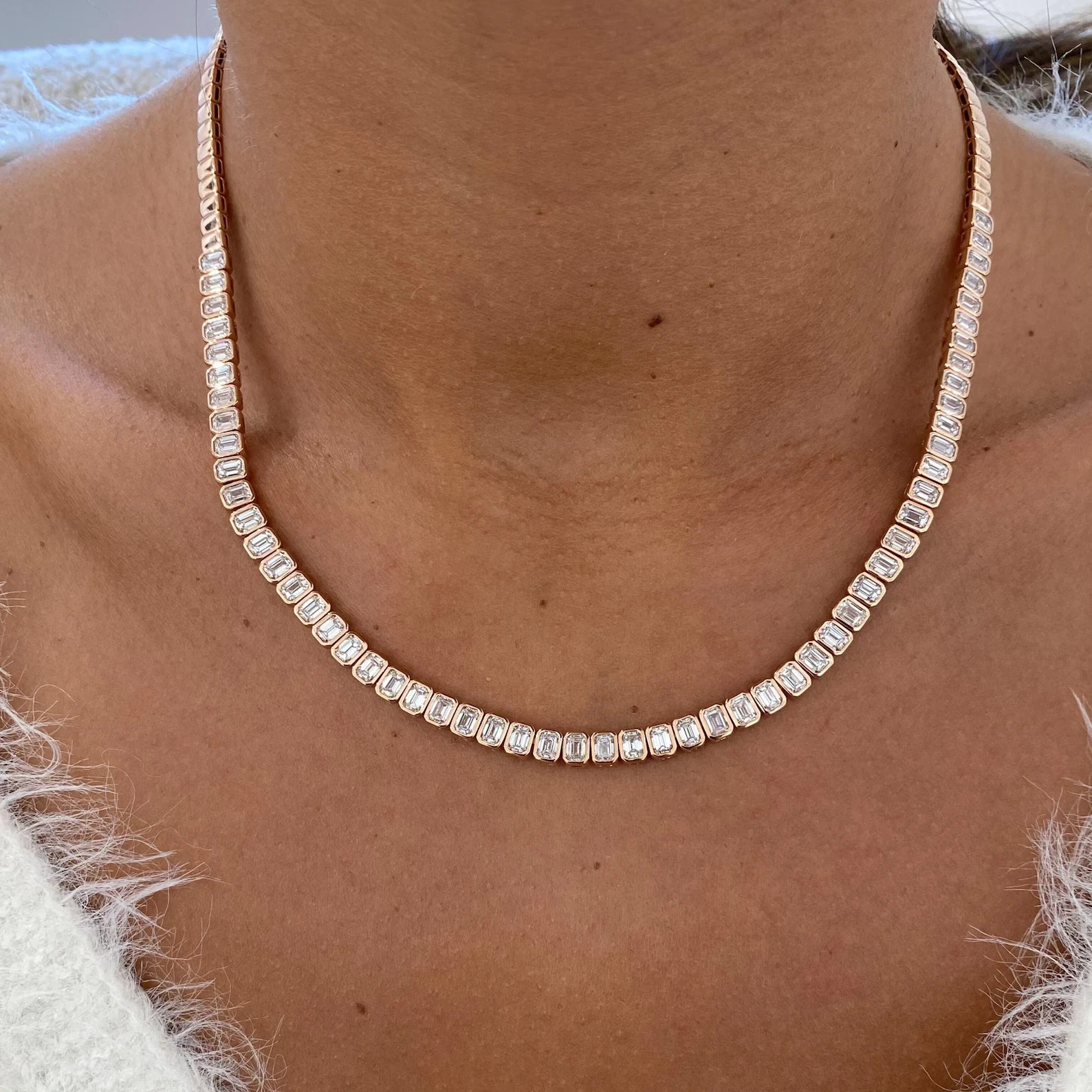 Emerald Lab Grown Diamond FG/VS-SI Bezel Set Necklace Length 16″ 14k Yellow Gold