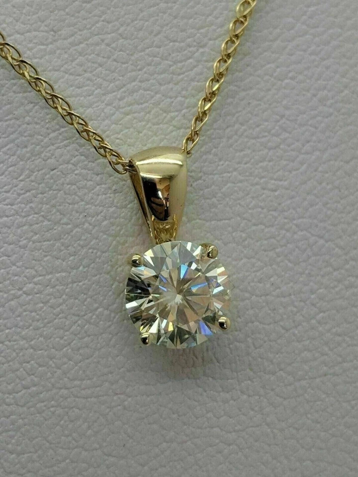 2Ct Lab Created Diamond Round Beautiful Solitaire Pendant 14K Yellow Gold Plated