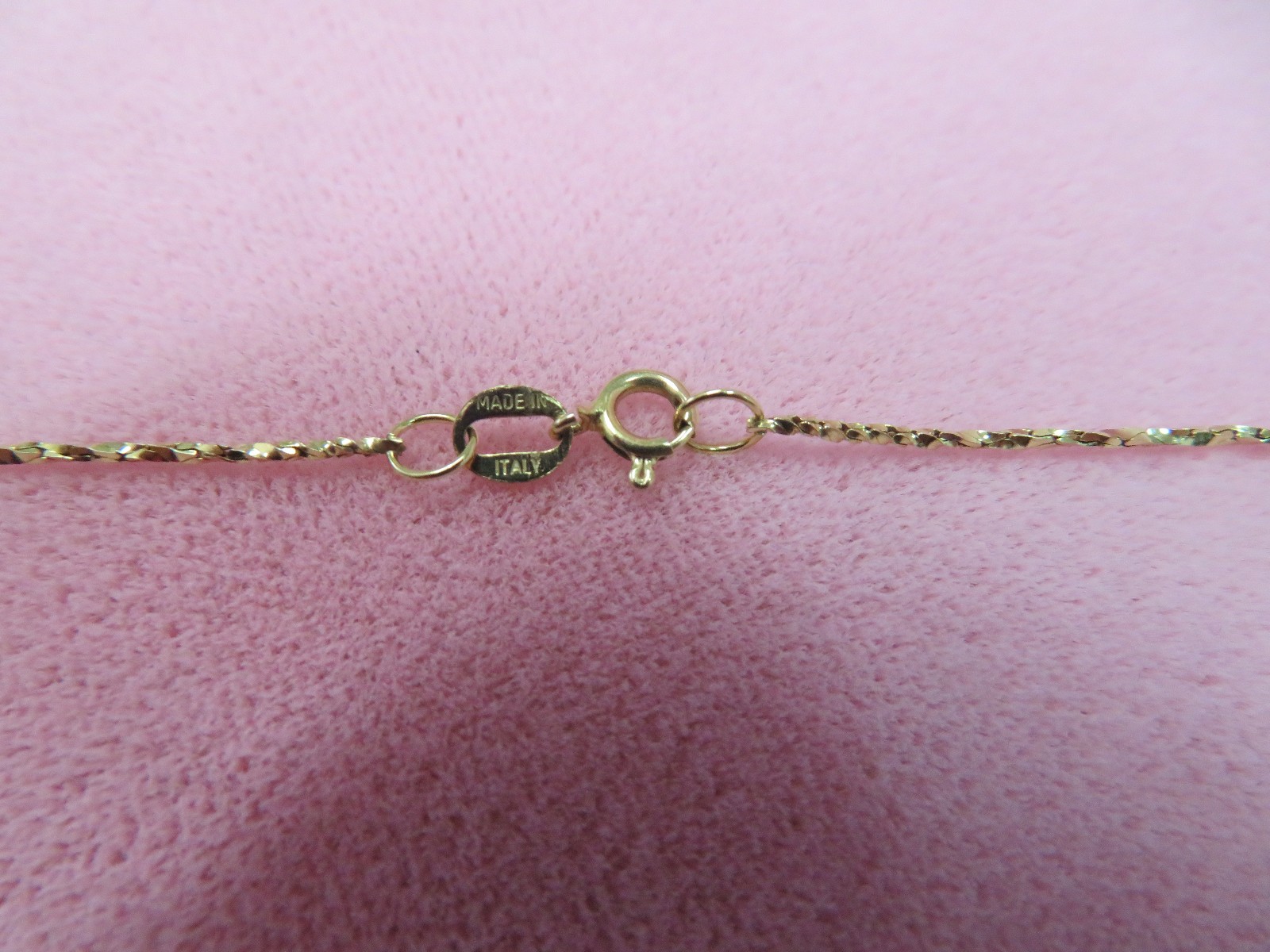 17.75″ Italy 14K Solid Y. Gold Twisted Flat C Link Chain Necklace 2 Grams
