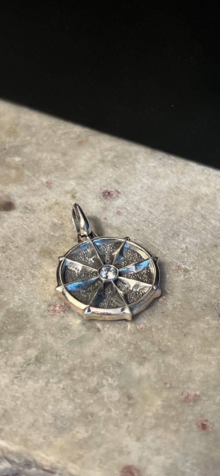 DAVID YURMAN DHARMA WHEEL DIAMOND AMULET PENDANT
