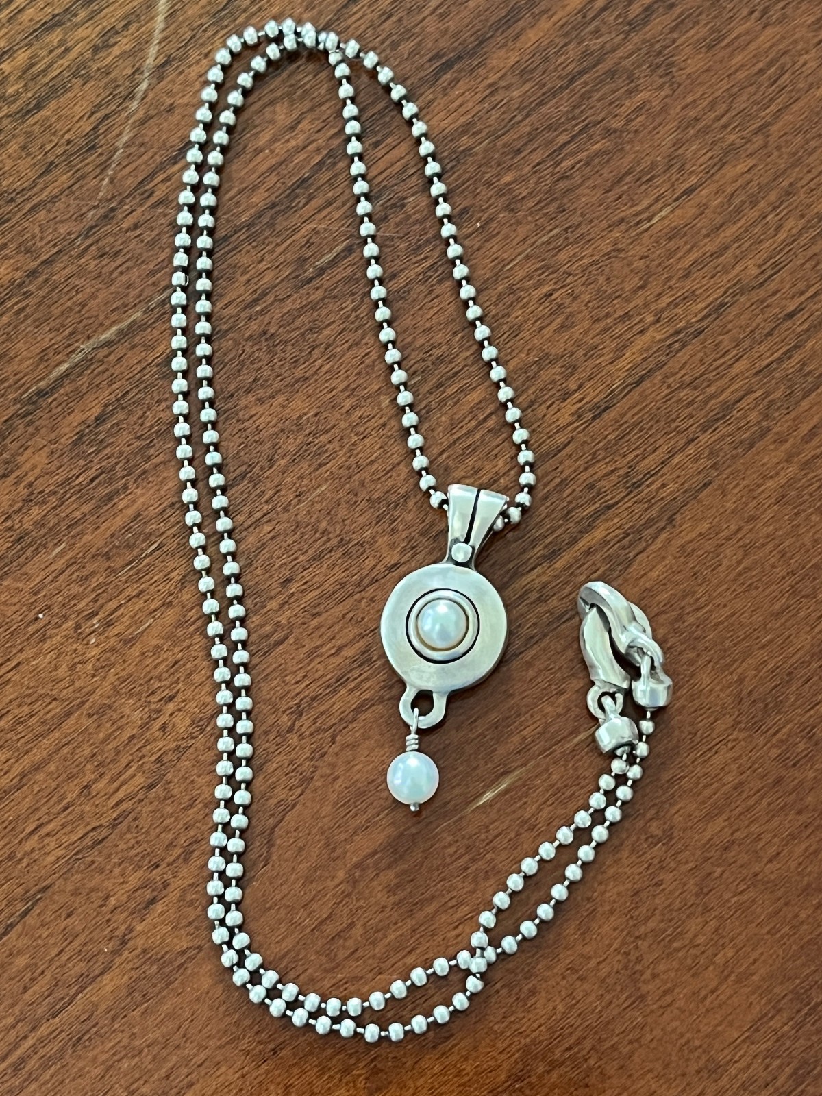 Lisa Jenks Vintage 925 Sterling Silver 20″ Ball Chain w/ Pearl Drop Pendant