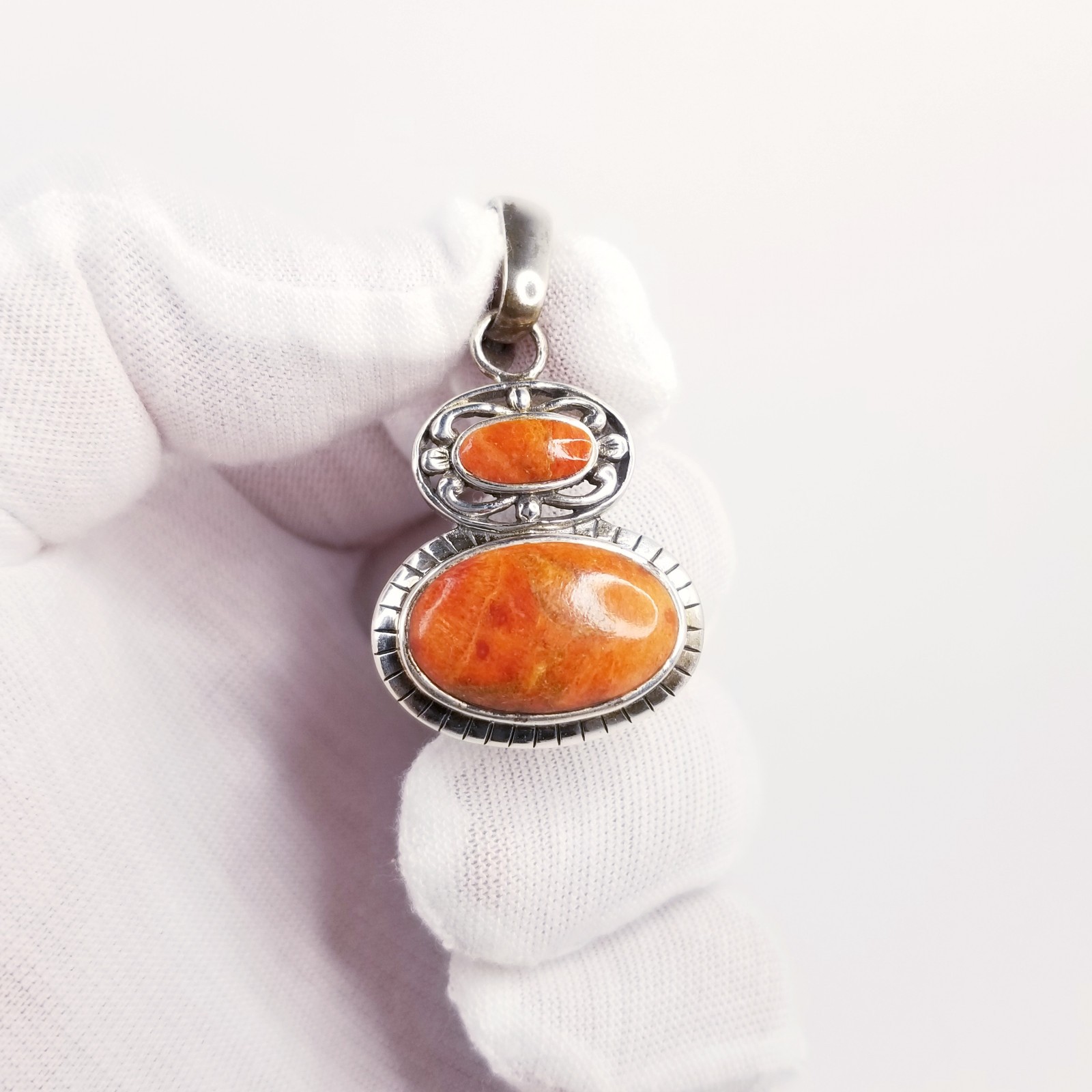 Vintage Sterling Silver Orange Spiny Coral Pendant 1.8″ – Good Condition