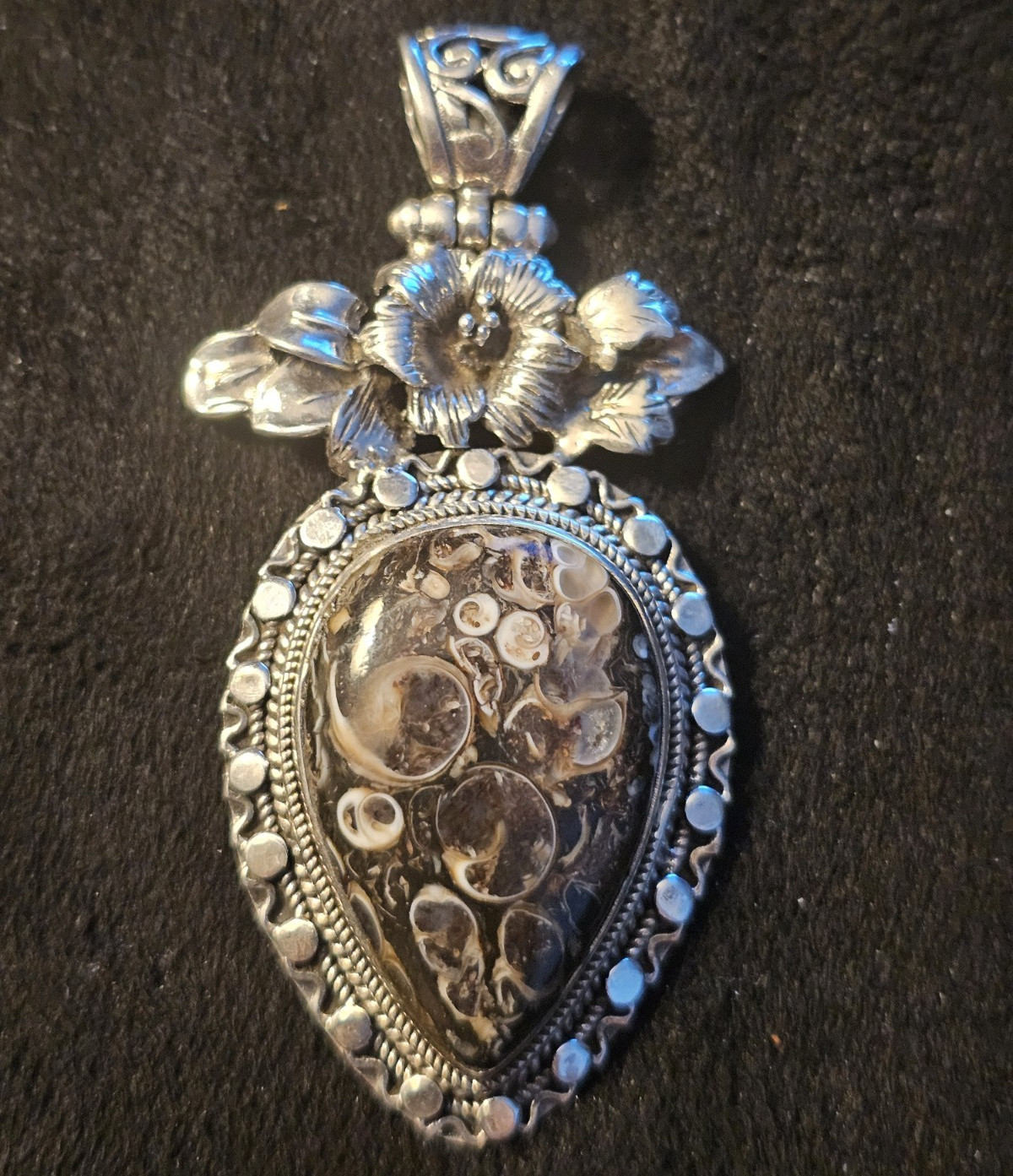 Large 925 Sterling Silver Fossil Agate Floral Pendant 20.1g 2.75”