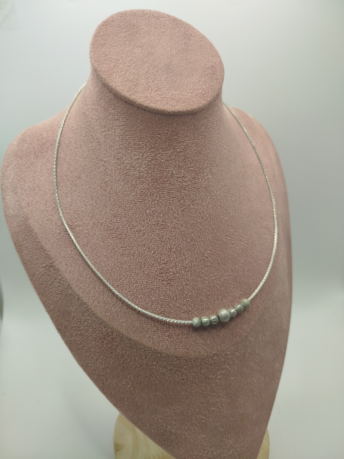 Beautiful 925 Sterling Silver Collar Necklace 7 Silver Balls Made In India 44cm