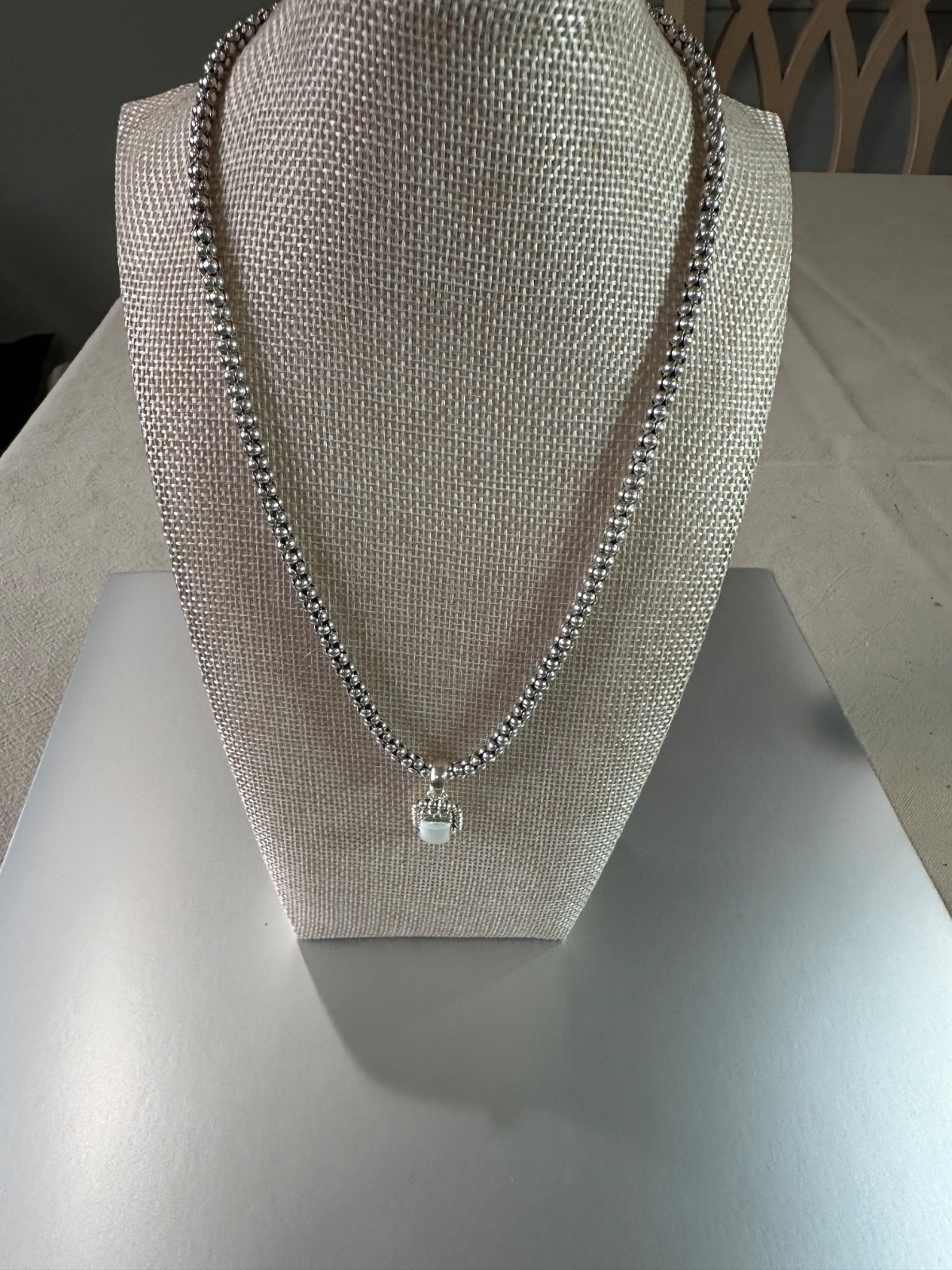 Silpada 925 sterling silver popcorn chain with button pearl pendant