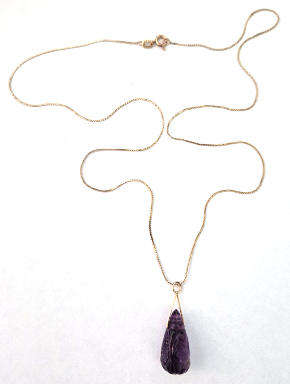 14K Serpentine Chain w/Carved Purple Amethyst Teardrop Pendant 18″