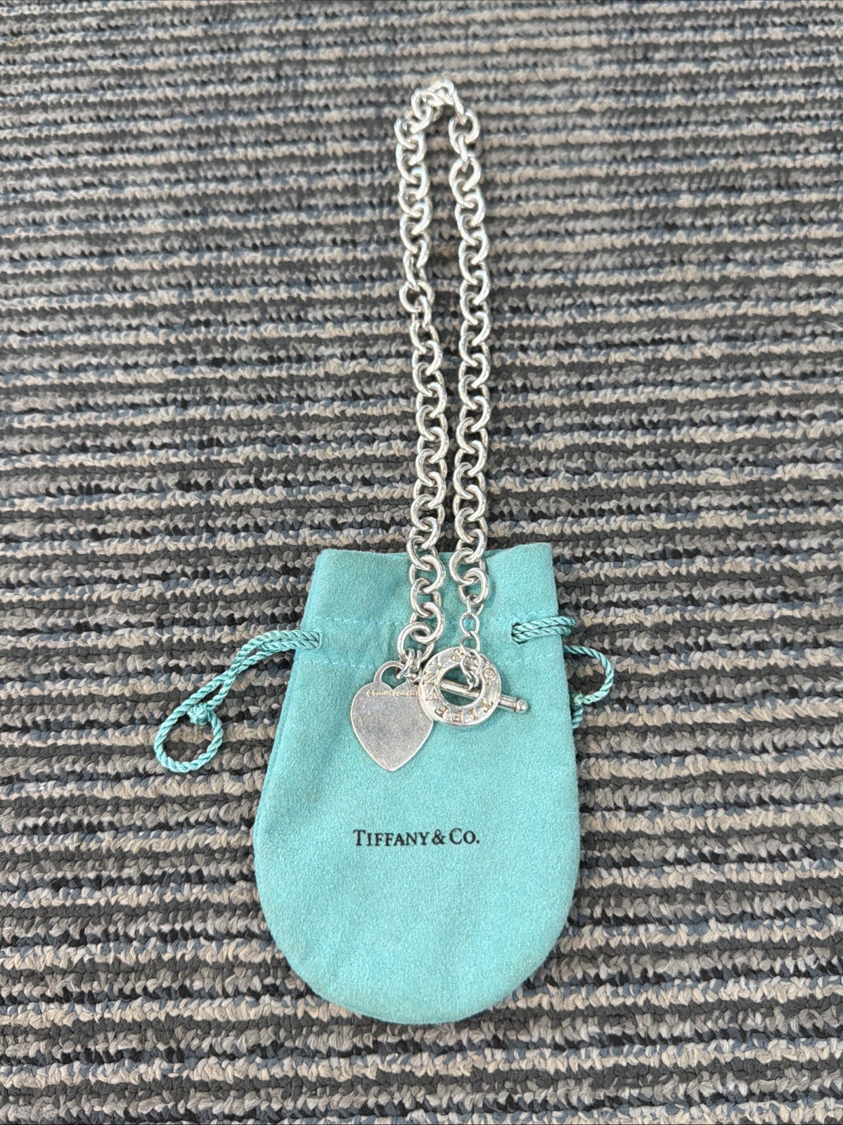 Authentic Tiffany & Co. Return to Tiffany Heart Tag Toggle Necklace 16” W/ Pouch