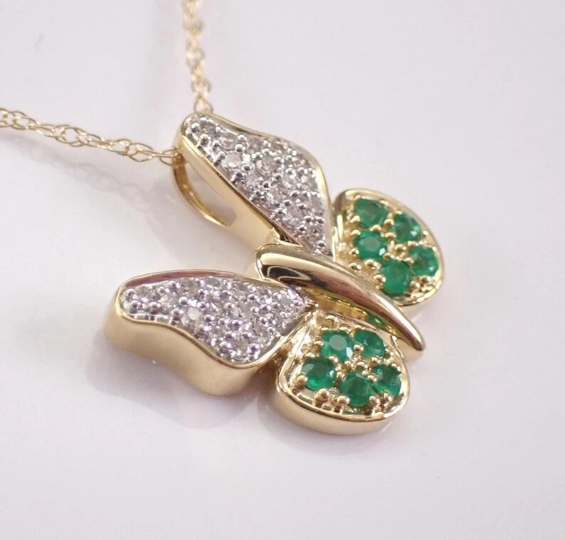 2Ct Round Cut Lab Created Emerald Butterfly Pendant 14K Yellow Gold Plated