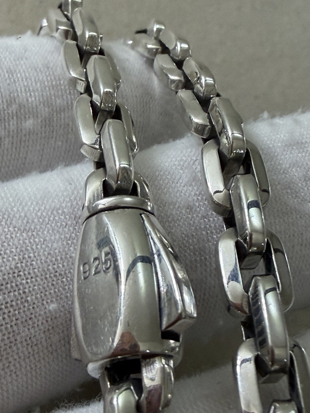 24 inch 6.7mm – 925 Sterling Silver Anchor Chain