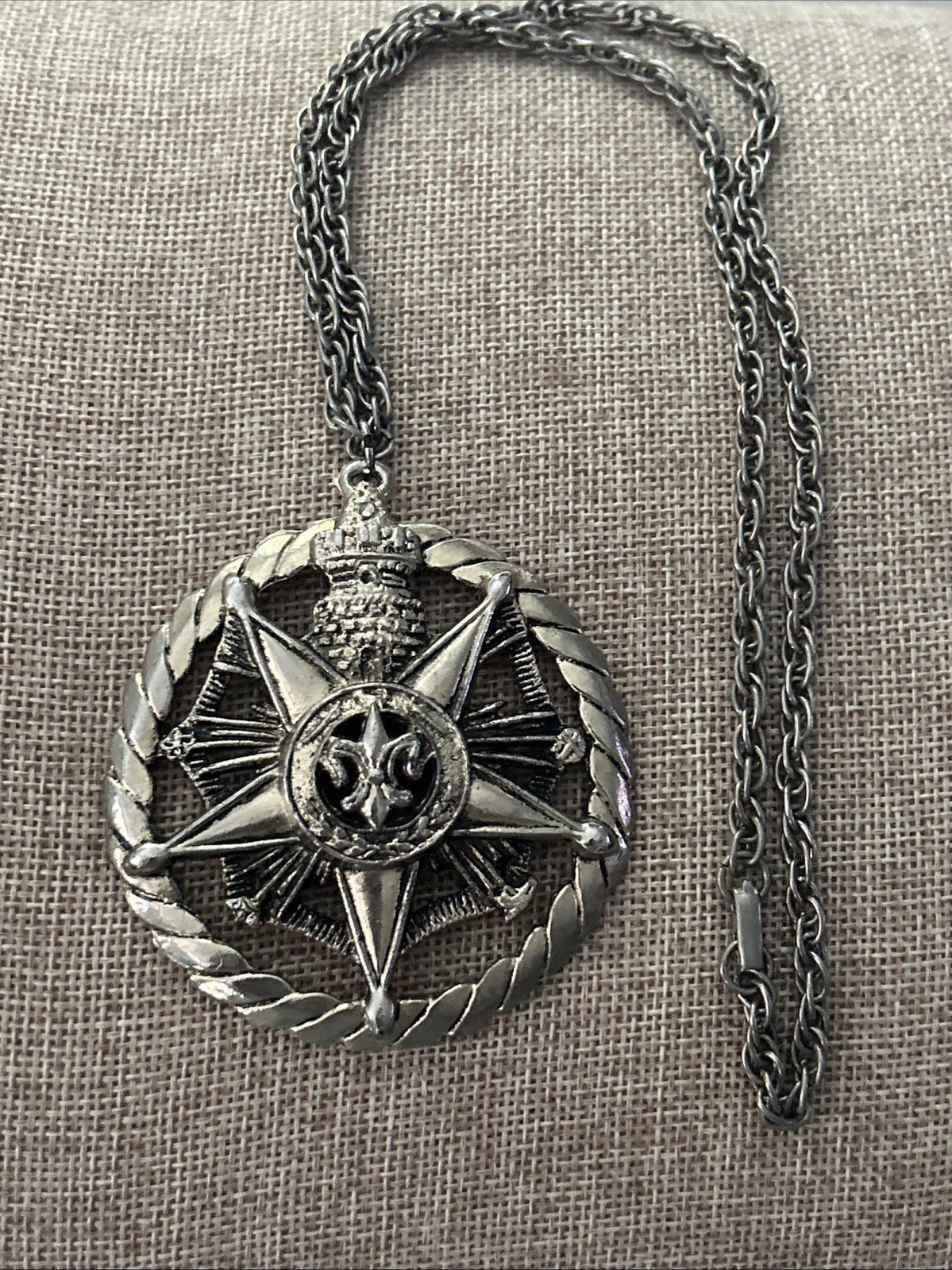 Masonic Medal Pendant Star Castle Tower Fleur de Lis 2.5″ W/ Chain VTG 1970s