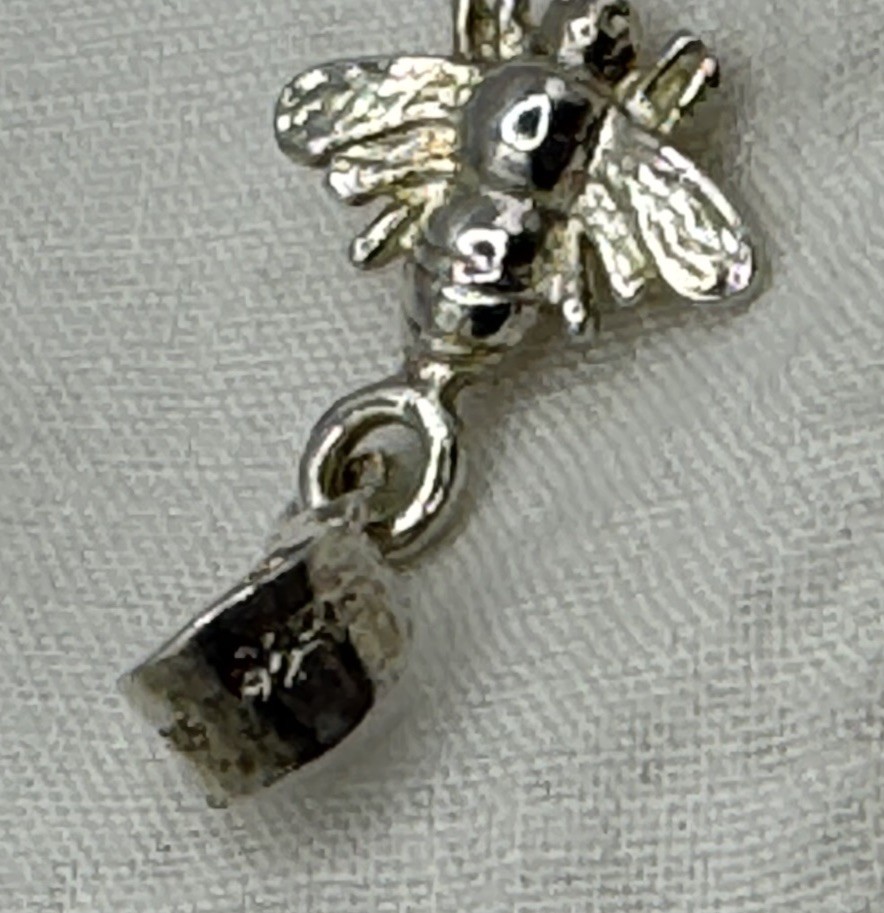Gorgeous Sterling Silver Small Bumblebee Pendant For Adult & Child Marked