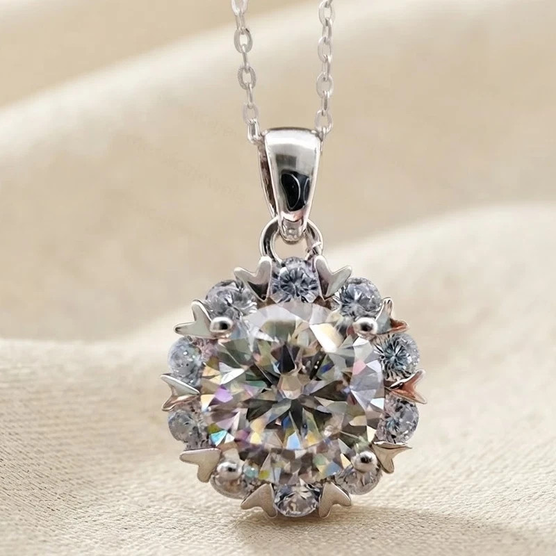 2.00 TCW Round Moissanite Halo Pendant With 18″ Chain In 14k White Gold Plated