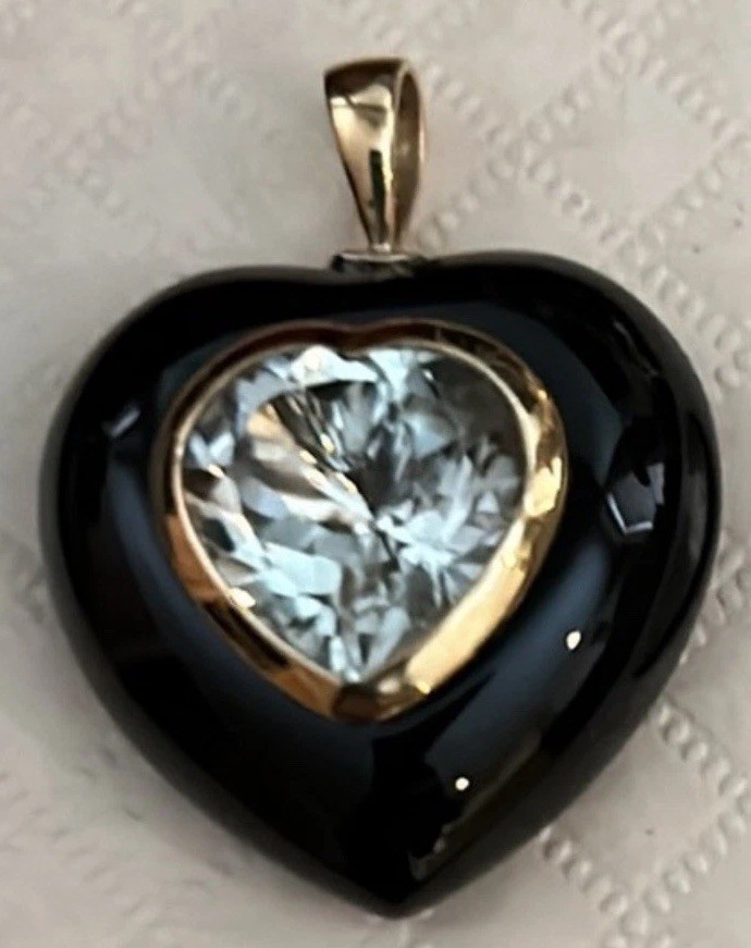 14 K Yellow Gold Ladies Heart Pendant Black Onyx Blue Topaz