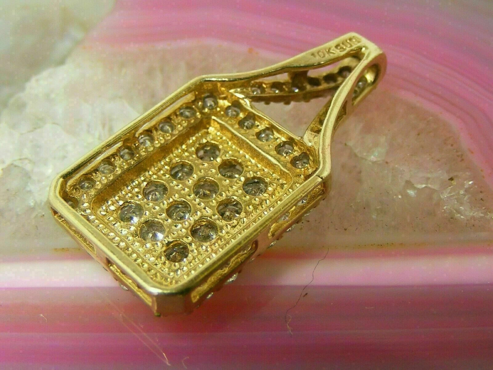 2Ct Round Cut VVS1/D Diamond Cluster Pendant 14K Yellow Gold Finish Free Chain