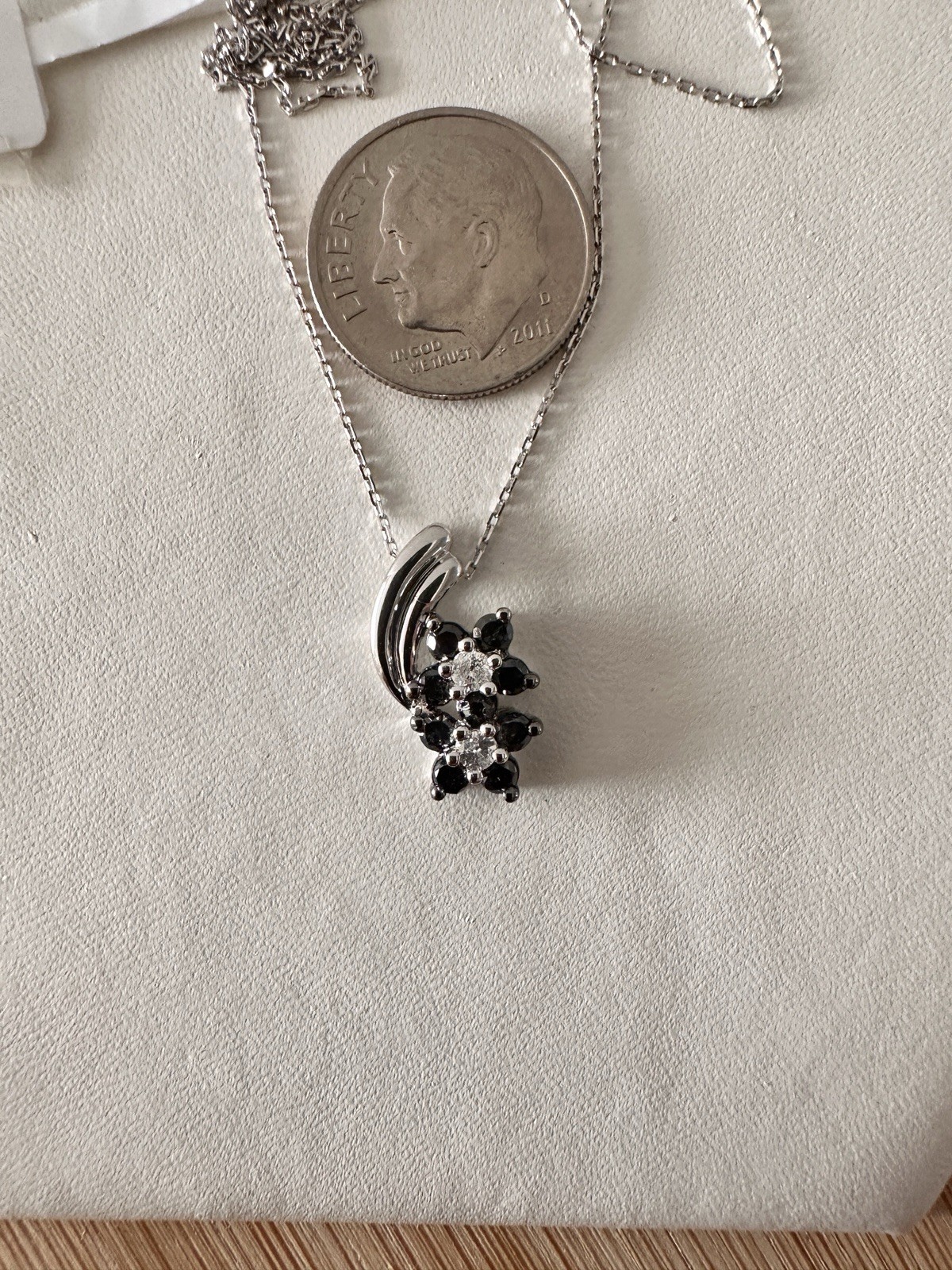 14KT.Solid White Gold Pendant with Black & White Round Diamonds,16″ Chain, 2.3 G