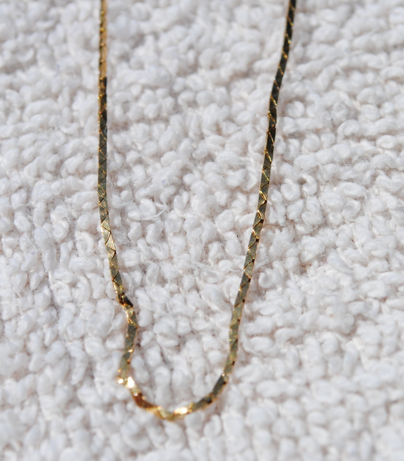 Vintage 16″ Serpentine Chain 14K Italy Gold Necklace 1.4g Dainty