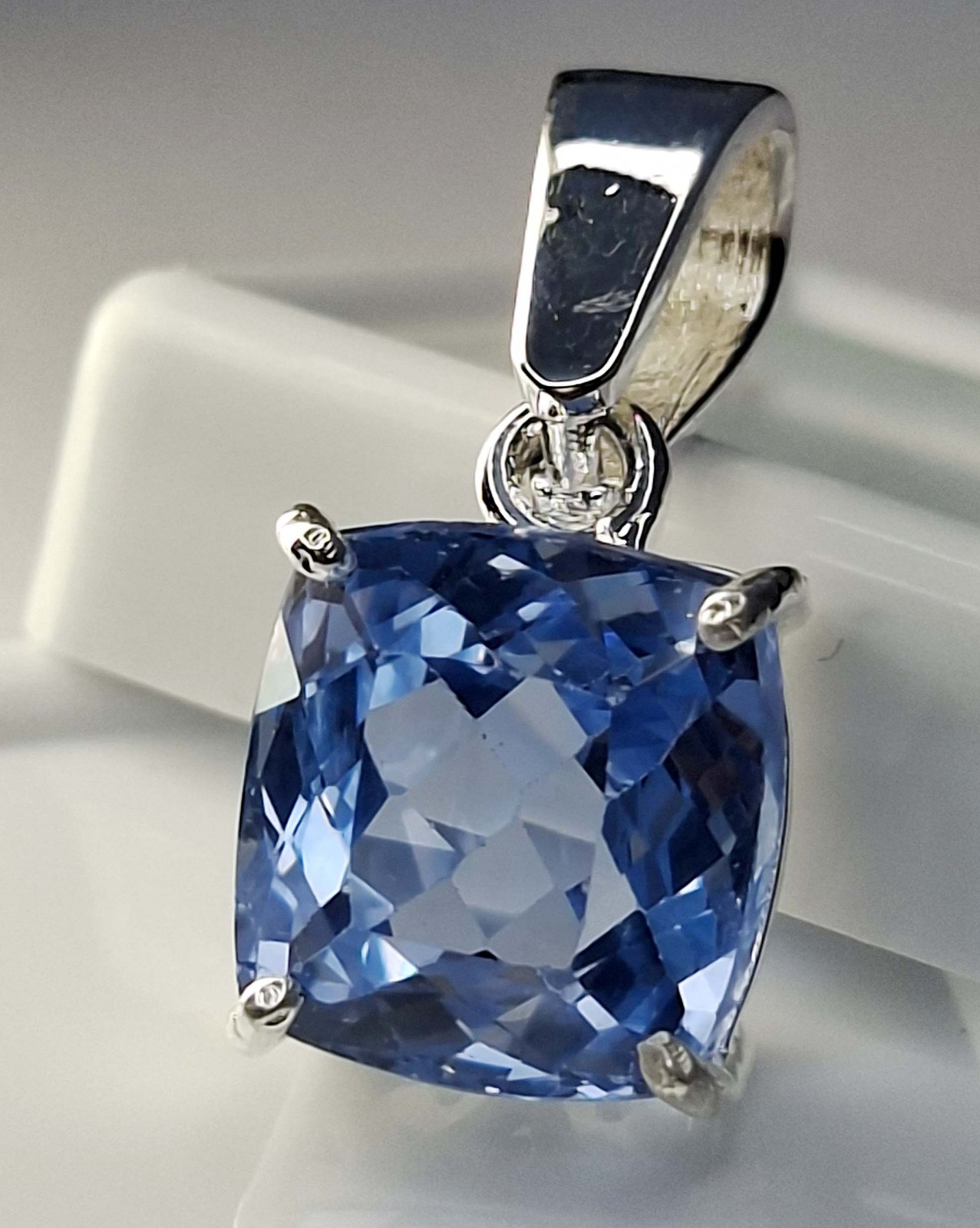 Sky Blue Aquamarine Necklace 16-18 Ct Natural Cushion Cut Loose Gemstone PD1106