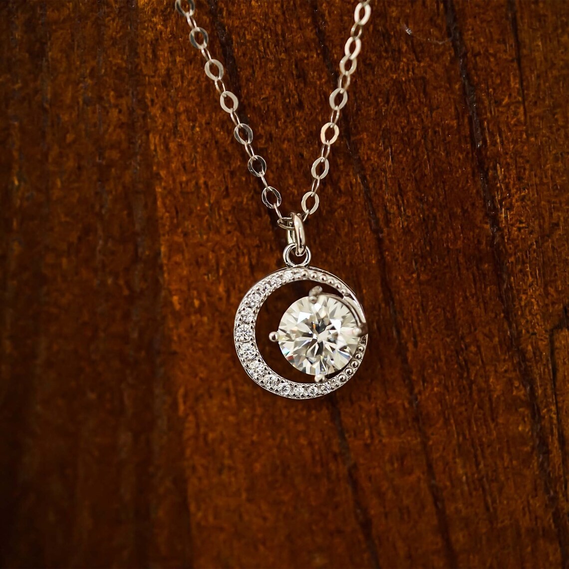 Lab Grown Diamond 14k White Gold Plated 1.60ct Halo Women Pendant Chain 18″