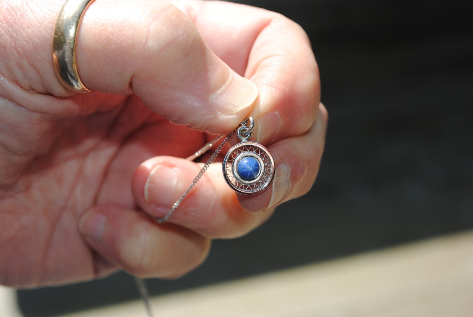 Vintage Linde Blue Star Sapphire Sharp 6 ray 18″ Sterling LaMode 1950’s