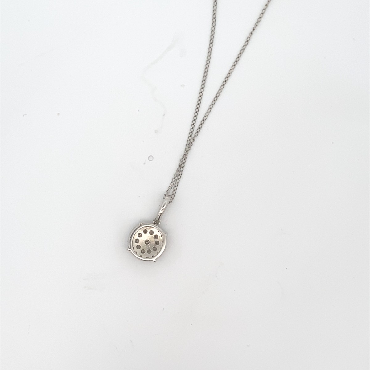 Sterling Silver diamond Cluster Circle Pendant Necklace – 19″ (C31030741)