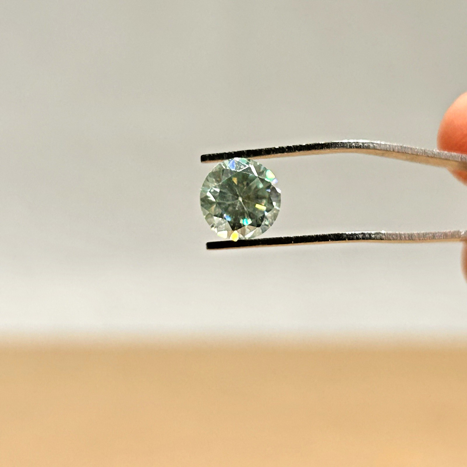 1.60 Ct Round Brilliant Loose Moissanite – Green-Tinted / Lab-Grown